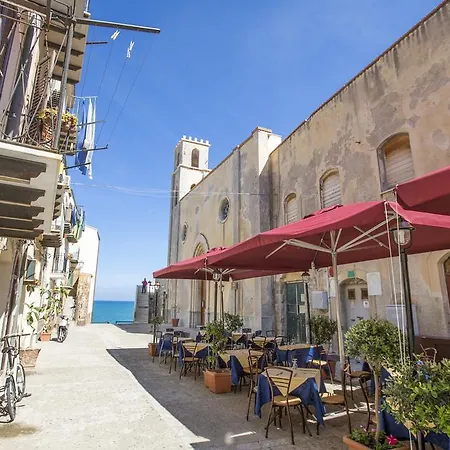 卡萨马雷亚公寓 公寓 *